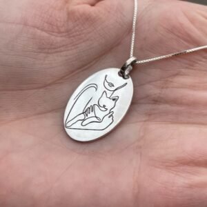 Pingente em prata mãe de gato