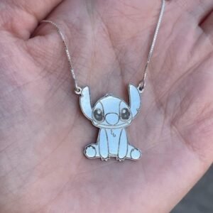 Pingente em prata stitch