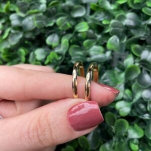 Par de aliança em ouro 2,5mm