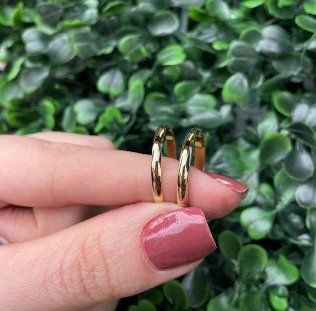 Par de aliança em ouro 2,5mm