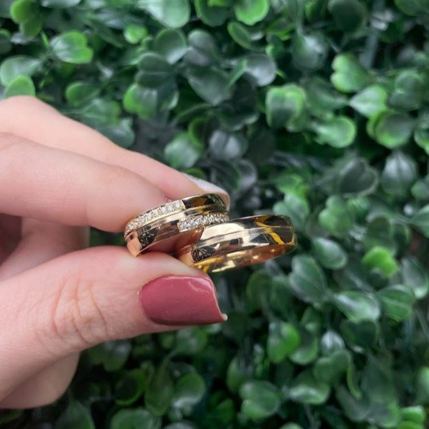 Par de aliança em ouro 6mm