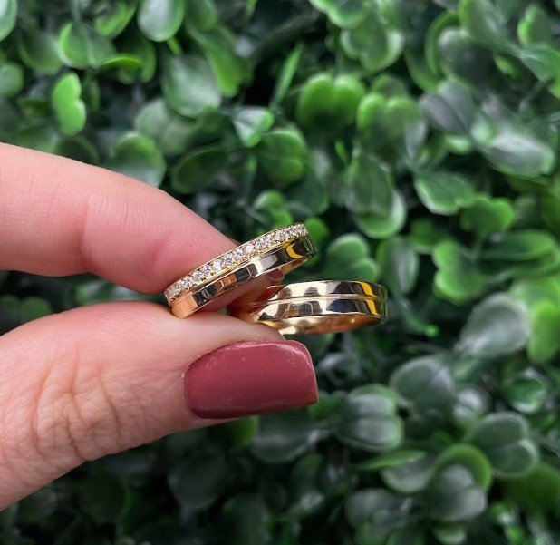 Par de aliança em ouro 4mm