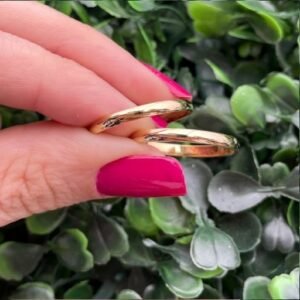 Par de aliança em ouro 2,4mm