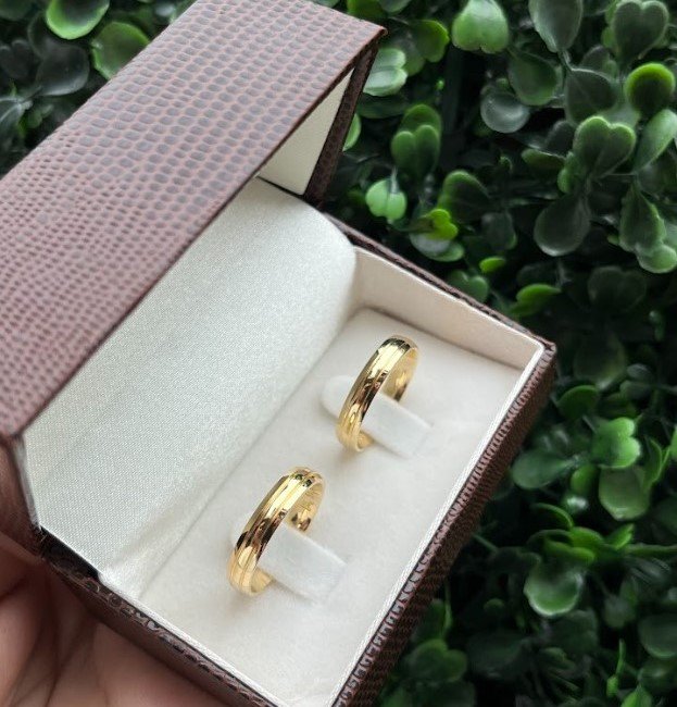 Par de aliança em ouro 4mm - Imagem 6