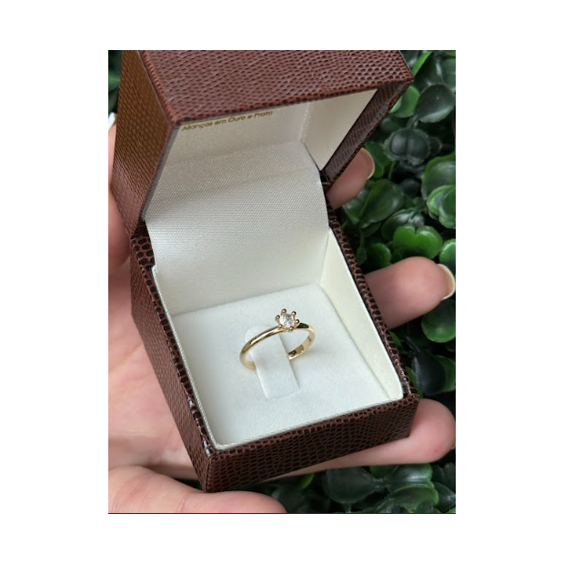 Solitário em ouro 18k