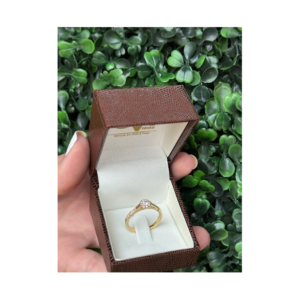 Solitário em ouro 18k