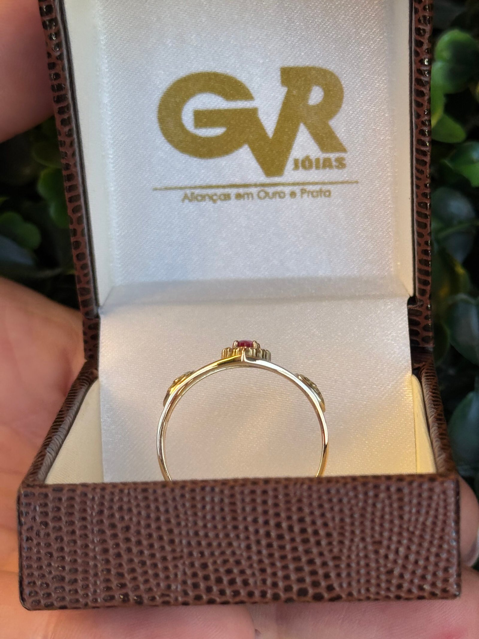 Anel de formatura em ouro 18k - Imagem 3