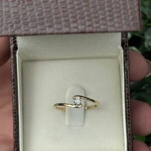 Solitário em ouro 18k