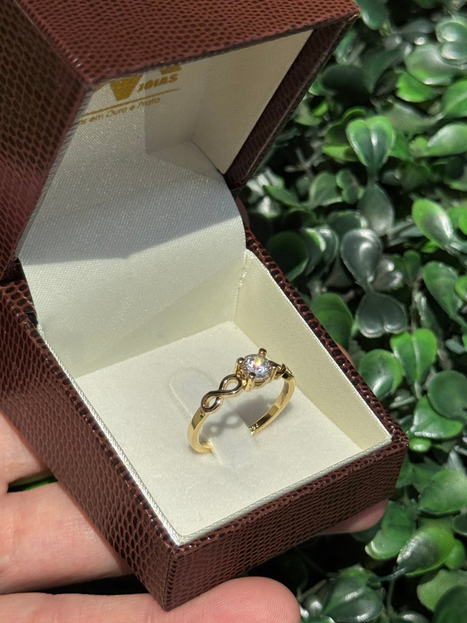 Solitário em ouro 18k