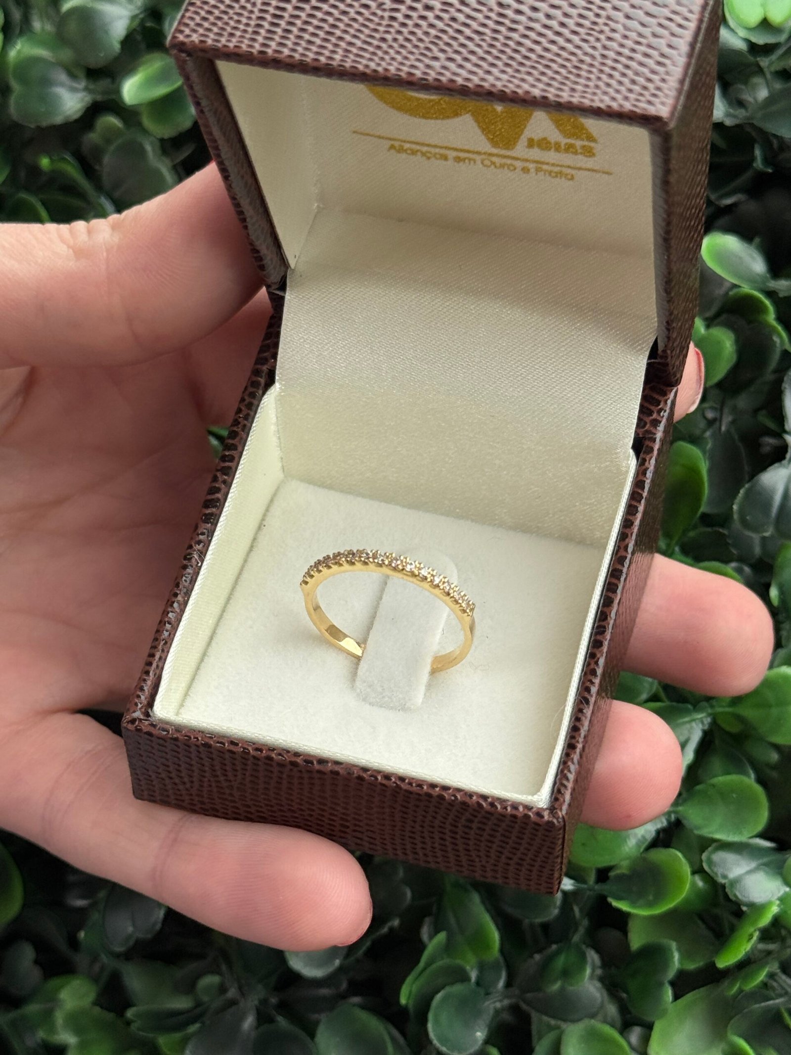 Meia aliança fina em ouro 18k - Imagem 5