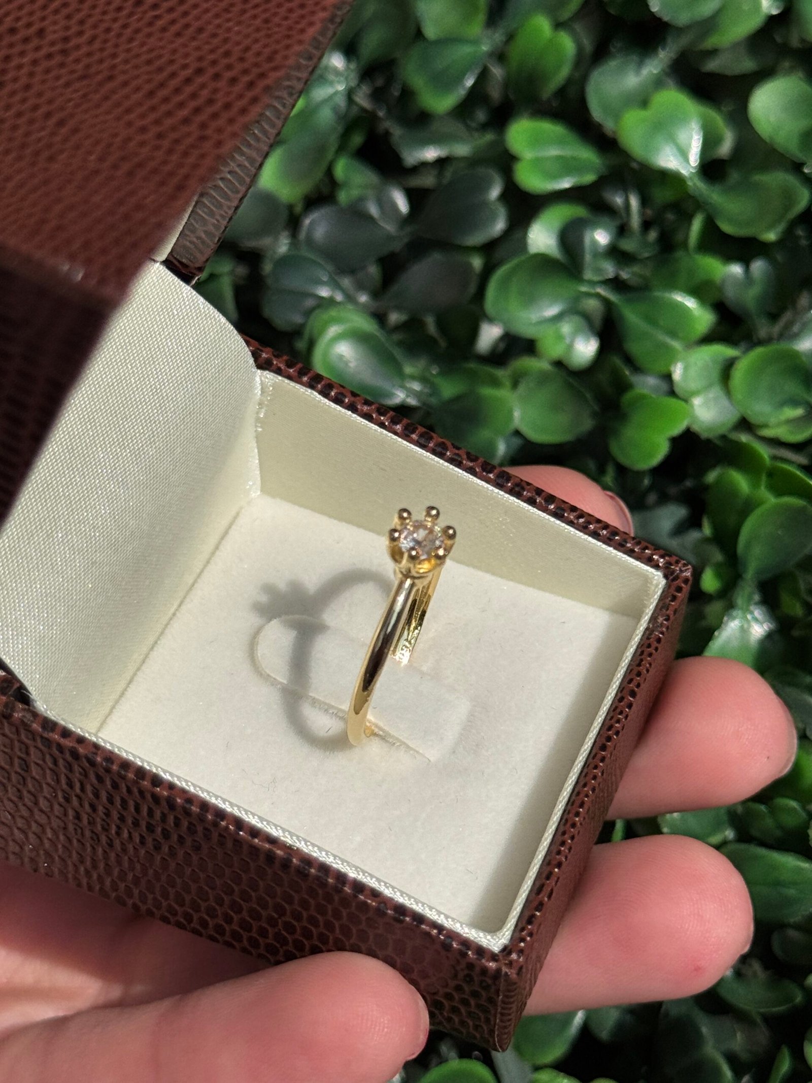 Solitário em ouro 18k
