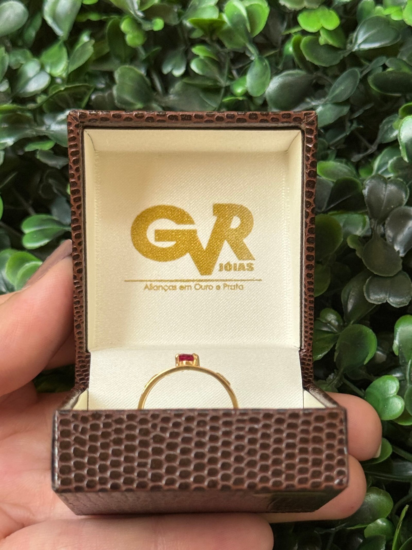 Anel de formatura em ouro 18k - Imagem 6