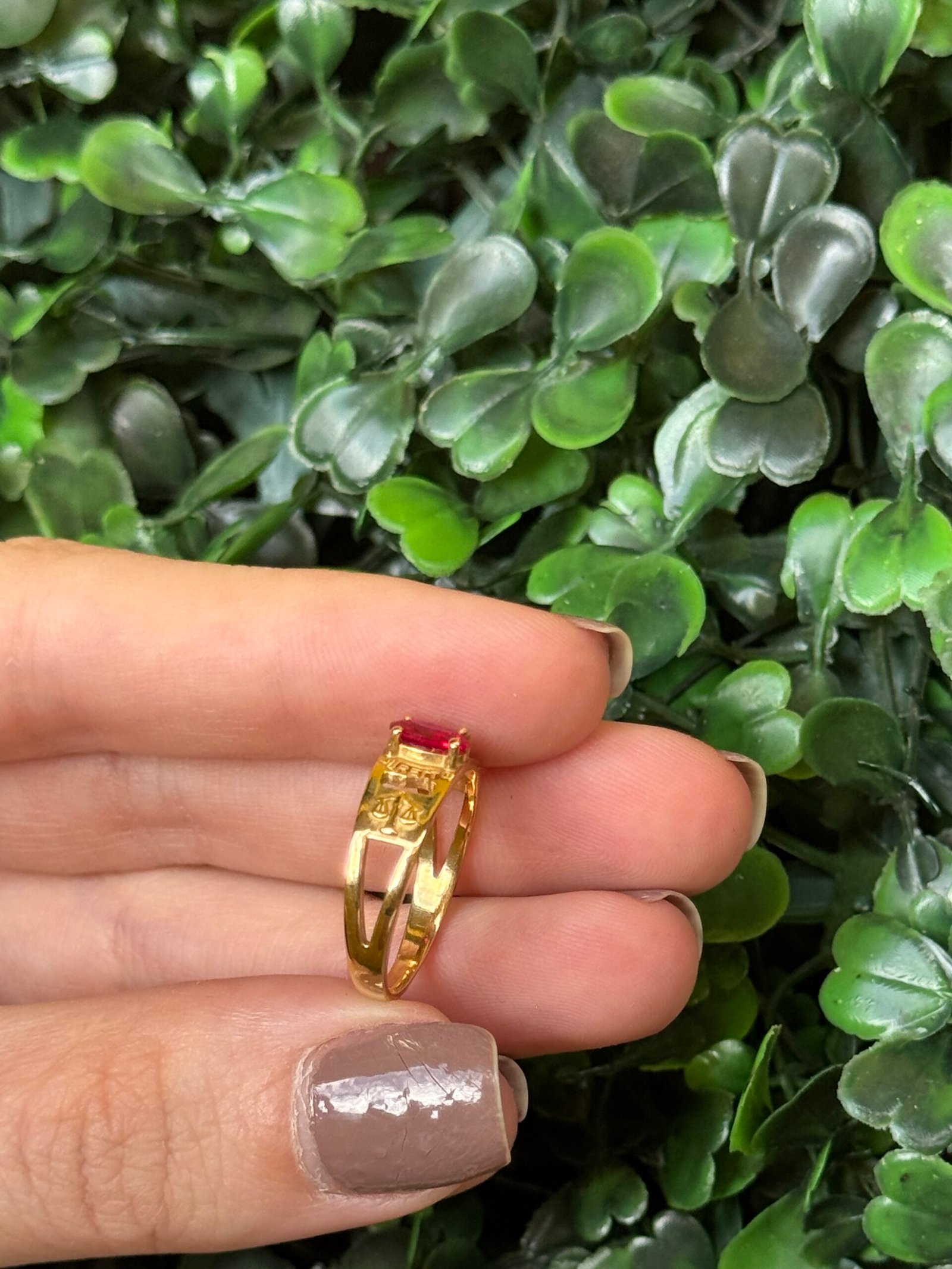 Anel de formatura em ouro 18k - Imagem 5