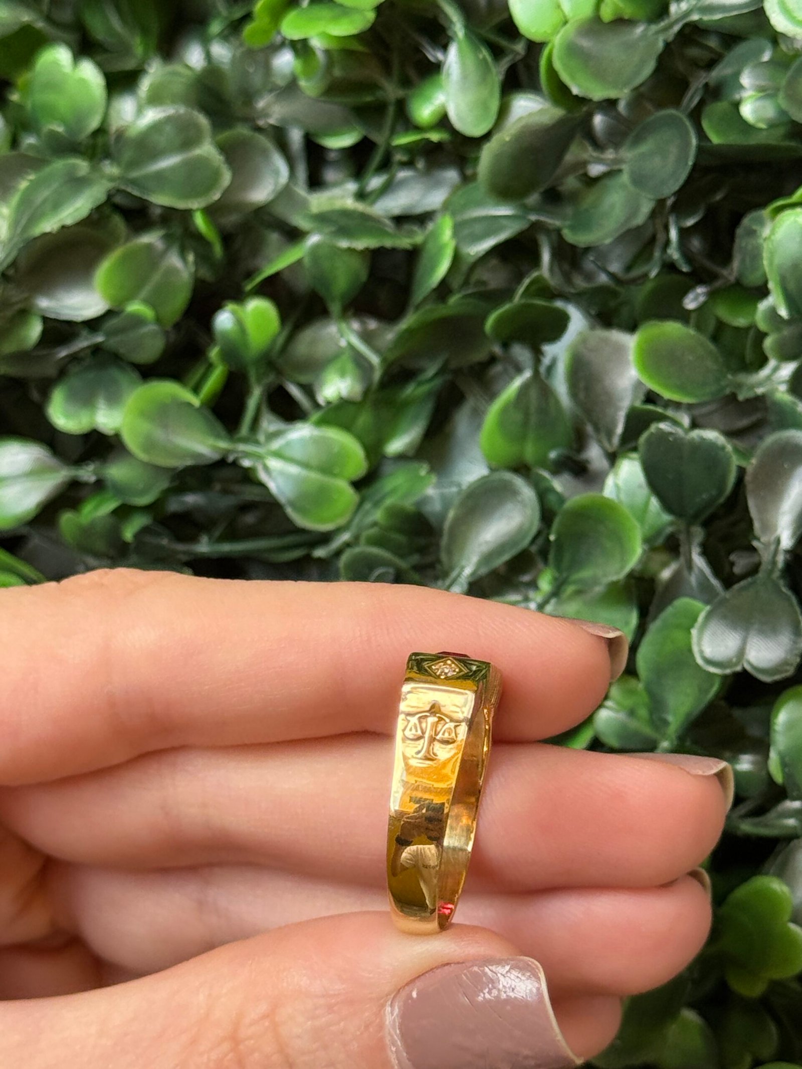 Anel de formatura em ouro 18k - Imagem 4