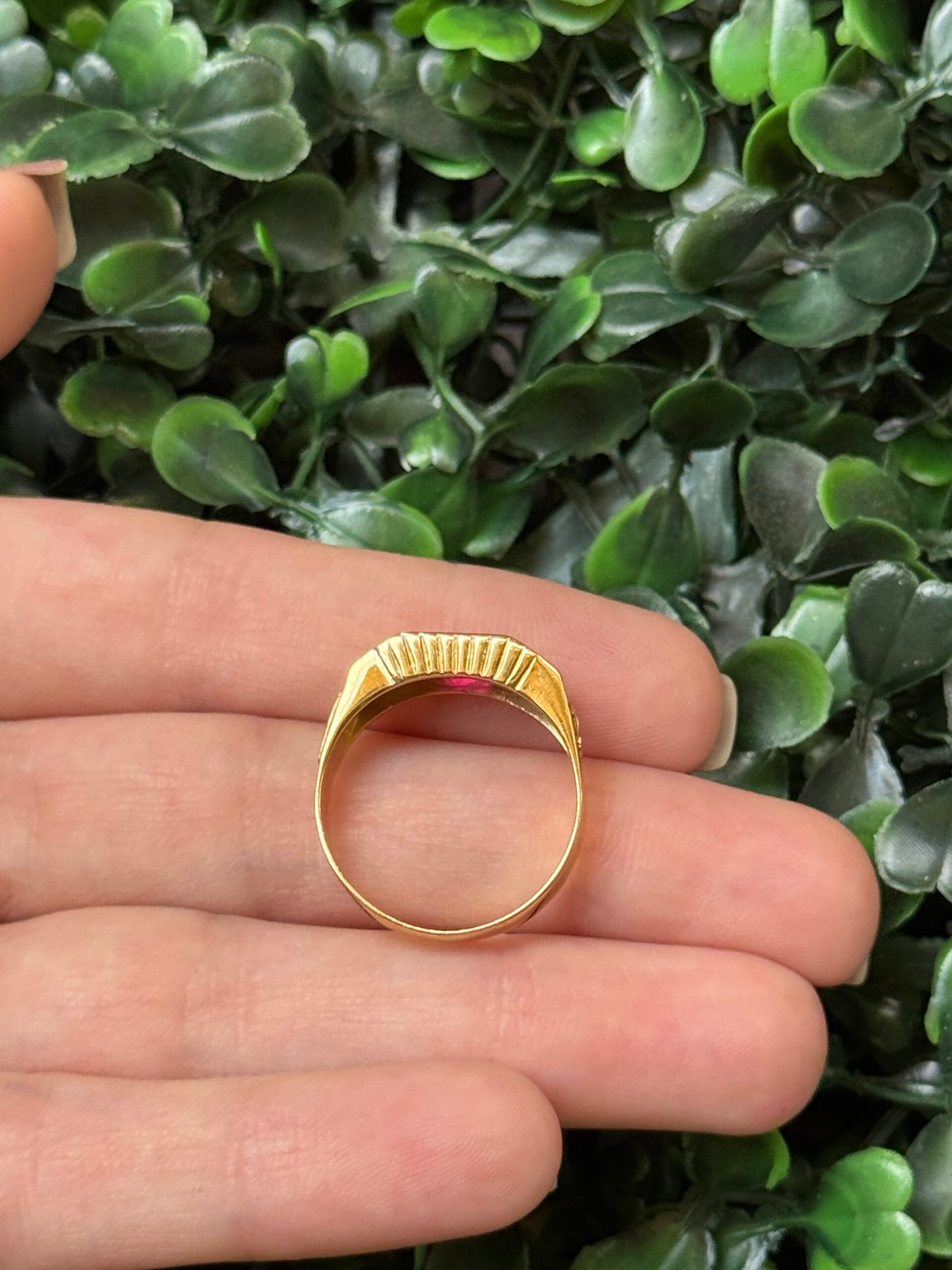 Anel de formatura em ouro 18k - Imagem 3