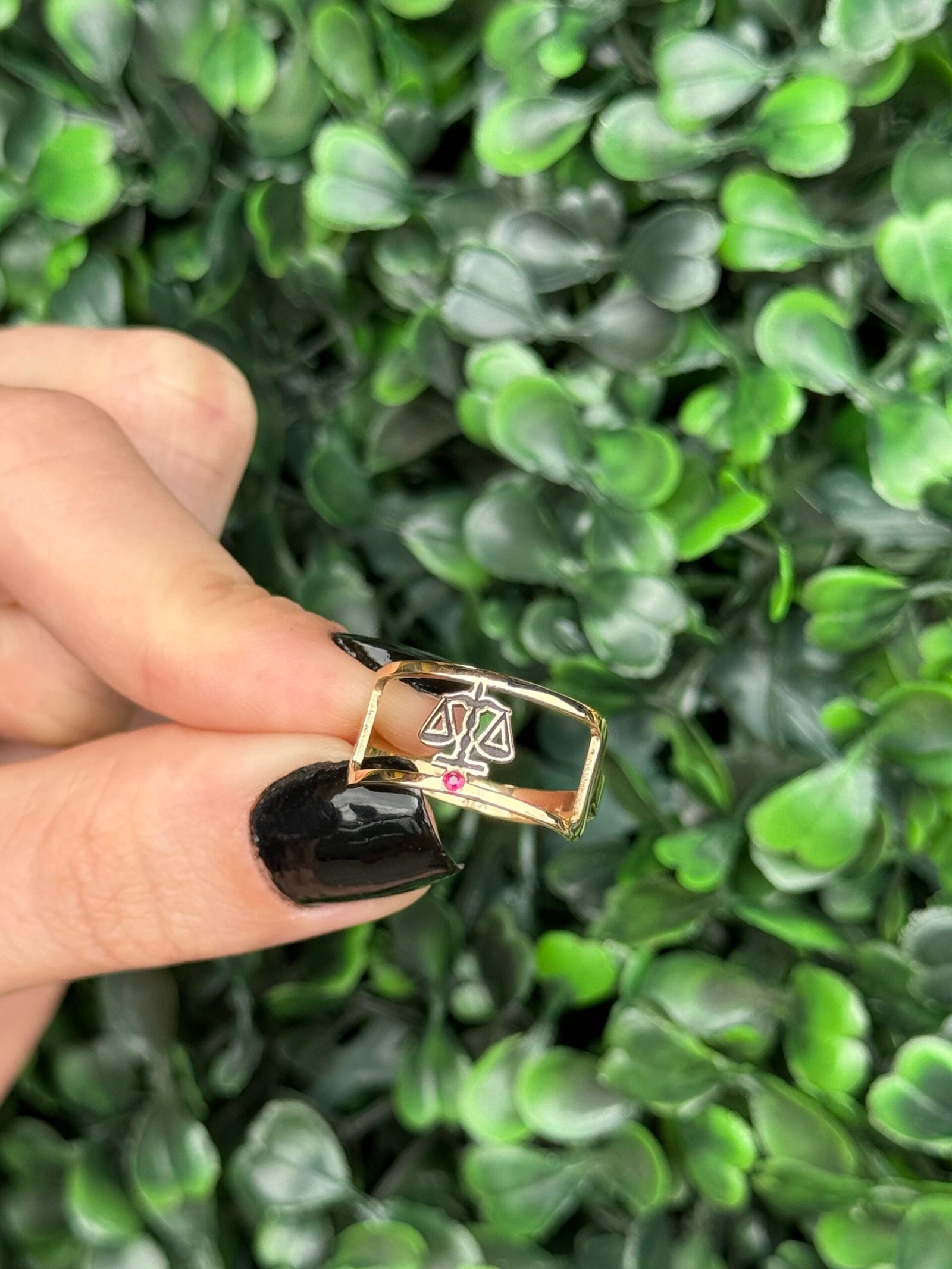 Anel de formatura em ouro 18k - Imagem 3