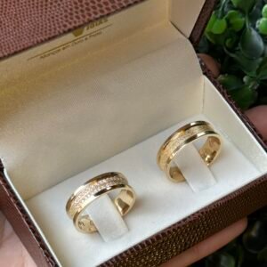 Par de aliança 6mm em ouro